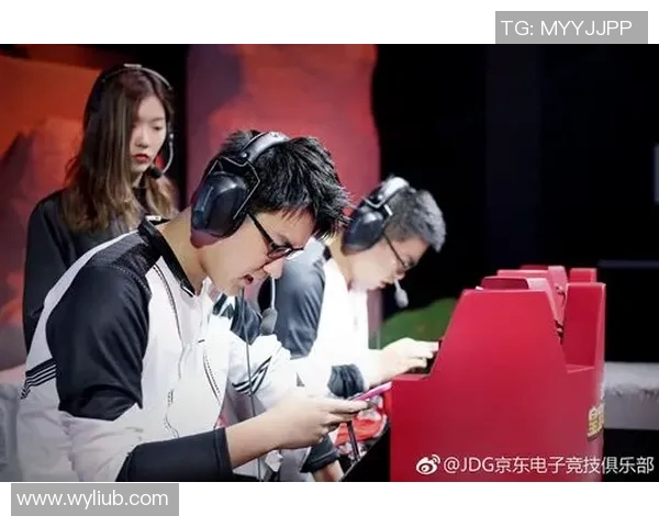 电竞新闻深入分析JDG战队防守策略在电竞比赛中的应用与效果